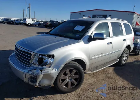 2008 Chrysler Aspen Limited из США, поврежденный, VIN 1A8HW58258F117692